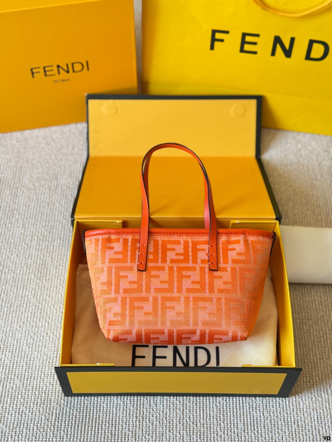 FENDI bag 86